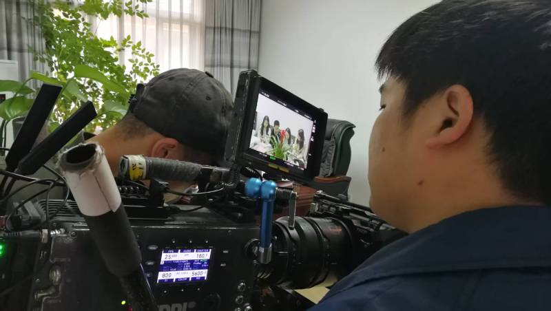 用镜头讲好产品故事！苍溪县产品视频拍摄公司让冰冷商品拥有温度与灵魂